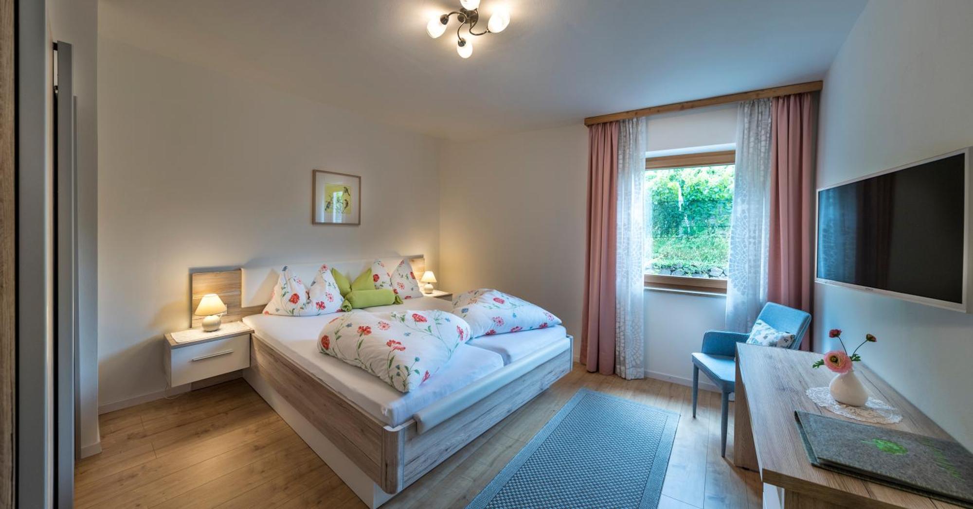 Hotel Niederhof Life Lana Zewnętrze zdjęcie