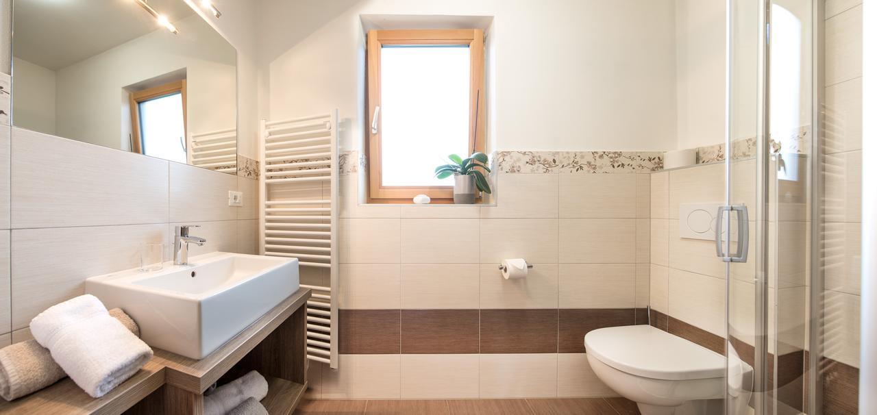 Hotel Niederhof Life Lana Zewnętrze zdjęcie
